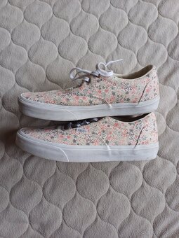 Tenisky Vans vel. 40,5 - 8