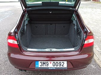 ŠKODA SUPERB 2.0TDi 125KW 4x4 ELEGANCE- 217 tis.Km- původ ČR - 8