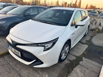 Toyota Corolla 2.0 Hybrid e-CVT Comfort DPH - 8