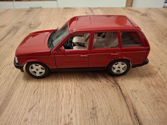 Bburago 1:24 - Porsche, Renault, Land-Rover, VW - 8