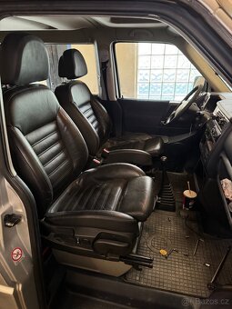 Volkswagen Caravelle T4 – 2.5 TDI 111 kW – 8 míst - 8