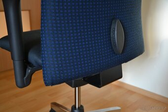 Kancelářská židle Haworth (Německo) PC 16300,- - 8