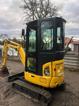 Komatsu PC16R - 8