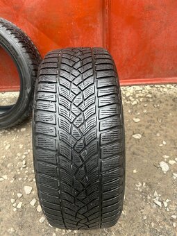 Prodám gumy 205/50/17. - 8