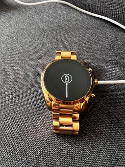 Luxusní chytré hodinky Michael Kors Gen 6 Bradshaw - 8