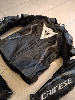 Dainese Avro 4 Lady-Dámská kožená moto kombinéza, dvoudílná - 8