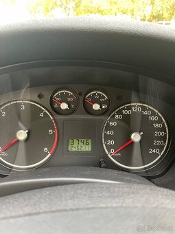 Ford focus 1.9tdci kombi - 8