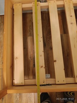 Dětská postel - domeček - 8