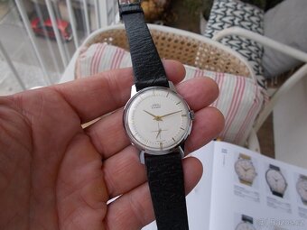 Trezorovky nenošene hodinky prim traktor rok 1960 funkcni - 8