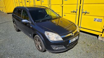 Opel Astra H Caravan - 8