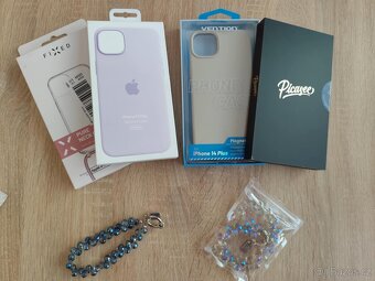 Apple iPhone 14Plus 128Gb/ v bílé barvě - 8