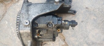AR 1.9 TD převodovka, startér, turbo, vodní pumpa a další - 8
