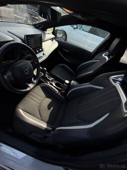 Toyota Corolla GR Sport Hybrid 2.0, 2020 - 8