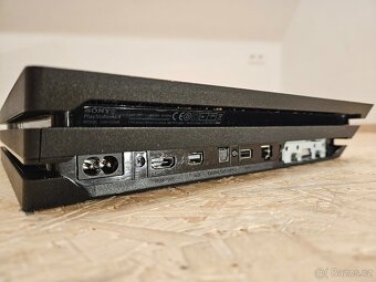 PS 4 PRO 1TB – po servisu, výborný stav, příslušenství - 8