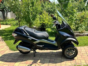 Piaggio MP3 250ie - 8