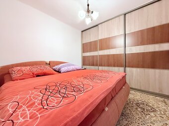 Prodej dvougeneračního domu v Brušperku - 8