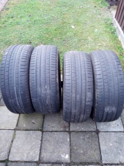 235 60 18 pirelli - 8