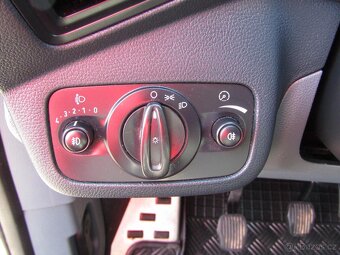 Ford C-MAX 1.6 TDCi , 85 kW nafta, 2011 - 8