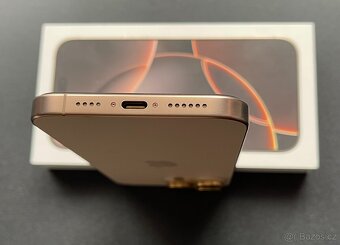 Apple iPhone 16 Pro Max / 256 GB / V záruce do 1/2027. - 8