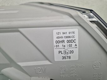 levý přední xenonový světlomet Škoda Octavia II - 8