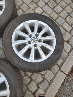 Prodám orig.alu 16 VW Sharan 5x112 ET 59 letní pneu - 8