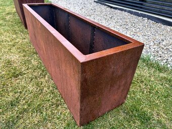 Kvetináč Corten - Vyvyseny zahon - 8