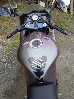 Suzuki SV 650S - 8