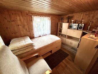 Chata s vlastní zahradou, Hradec Králové. - 8