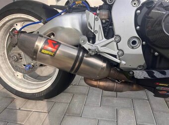 Honda CBR 1000RR - 8