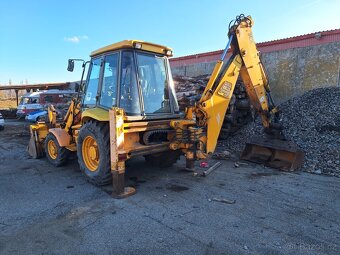 JCB 3CX - 8
