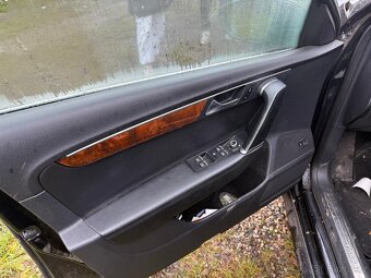 Volkswagen Passat b7 2.0 TDi 125kw 4motion dily - 8