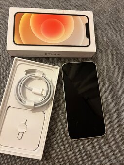Apple iPhone 12 White 64GB - 8