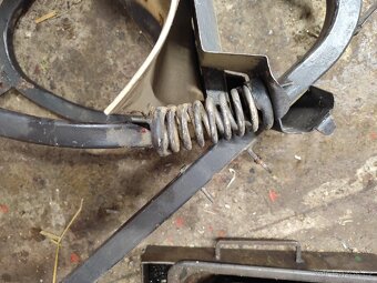 Jawa Pionyr kostra - 8