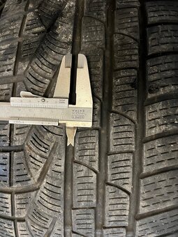 245/50/18” Pirelli Runflat,BMW - 8