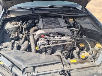 Subaru Legacy - 8