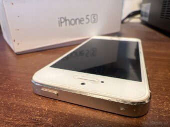iPhone 5s zlatý 16GB - 8