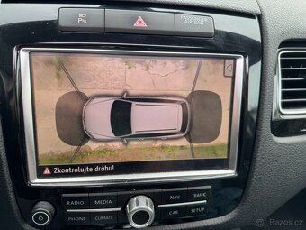 VW Touareg 7P 3.0 ,R-LINE ,keyless ,webasto v mobilu - 8
