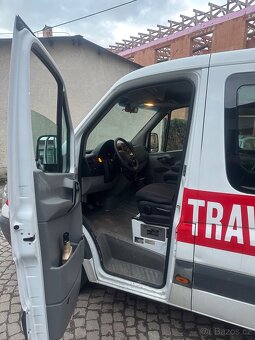 Prodám Mercedes Benz Sprinter 2.2 CDI 2009 rok výroby - 8