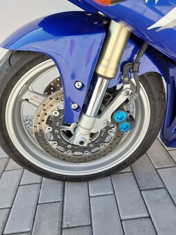 Yamaha YZF R1 1998 - 8