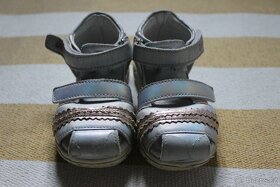 Boty pro holčičku mix veL 25-30 (baleríny, sandály, zimní..) - 8