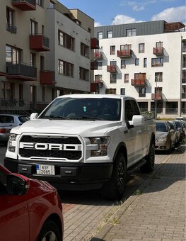 FORD F150 XLT 3.5L V6 / 390 koní / 2016 - 8