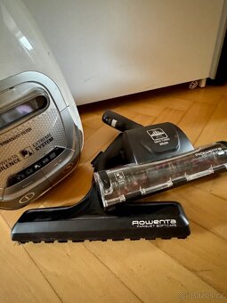 Vysavač Rowenta Silence Force - 8