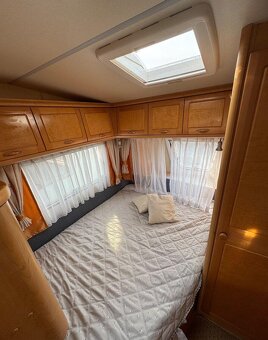 Karavan HOBBY 460 DE-LUXE - 8
