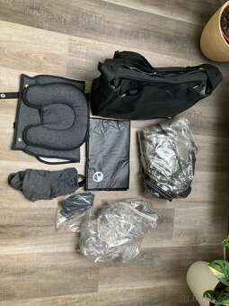 Kočárek Easywalker QTRO plus platinum 2022 - 8