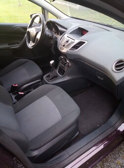 Ford Fiesta 1.2516v 60kw rok 2011 Trend - 8