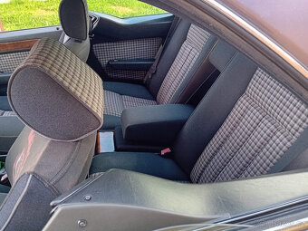 Mercedes w 124 300 CE (12 ventil) - 8