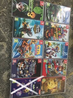 nintendo switch 9 her 2 ovladace - 8