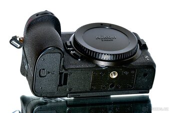 Nikon Z6 42 tis expozic TOP STAV - 8
