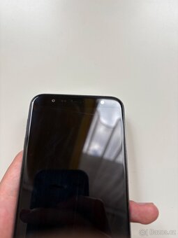 Samsung J6+ 3/32GB - 8