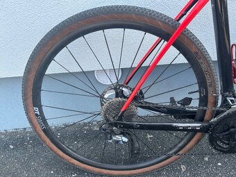 Trek Domane+ LT vel.60 - 8